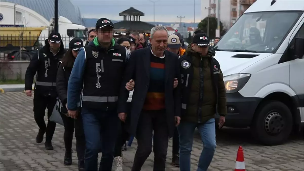 Gökçeada Belediyesi hangi partiden? Gökçeada Belediye Başkanı Ünal Çetin hangi partili?