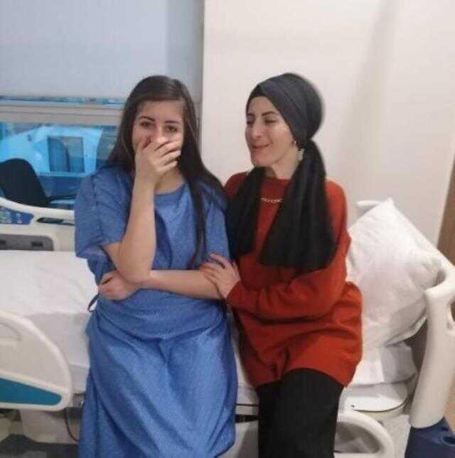 Burun estetiği ameliyatı sonrası hayatını kaybeden genç kadının, operasyon öncesi çekilen fotoğrafları ortaya çıktı