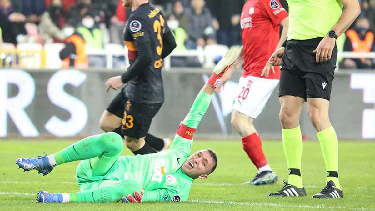 Muslera sakatlandı mı, sağlık durumu nasıl? Muslera son durumu!