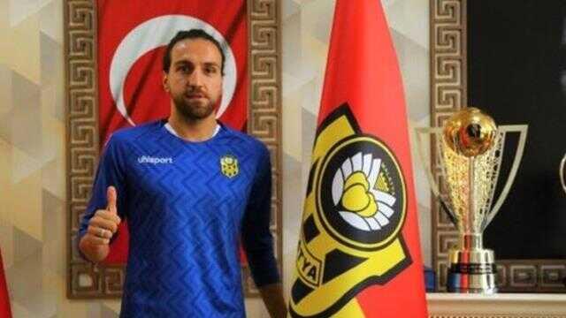 Enkaz altındaki Malatyalı kaleci Ahmet Eyüp için Yılmaz Vural'dan açıklama: Çocuk kaderiyle baş başa