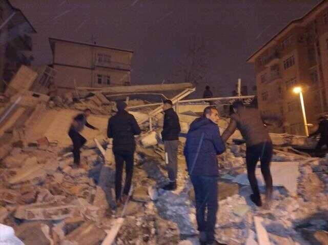 Şanlıurfa deprem son durum! Şanlıurfa depremi şiddeti kaç, deprem nerede oldu? Şanlıurfa depremde ölen var mı?