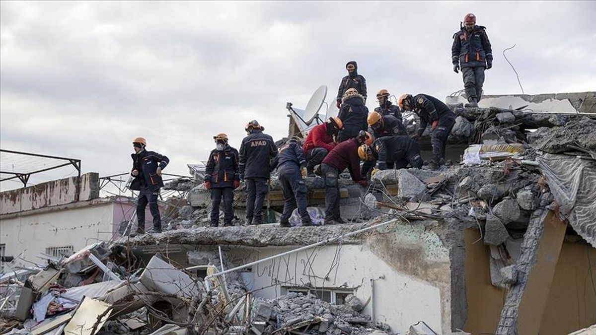 Bir sonraki deprem nerede bekleniyor? Tekrar deprem bekleniyor mu, deprem olacak mı?