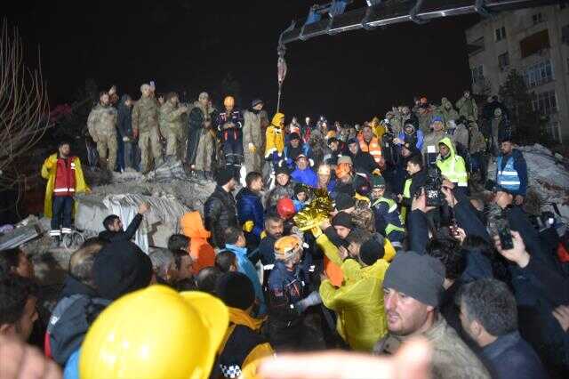 Büyük yıkım yaşayan Hatay'daki son durumu Lütfü Savaş anlattı: