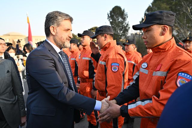 Çinli Kurtarma Ekibi Türkiye'ye Doğru Yola Çıktı