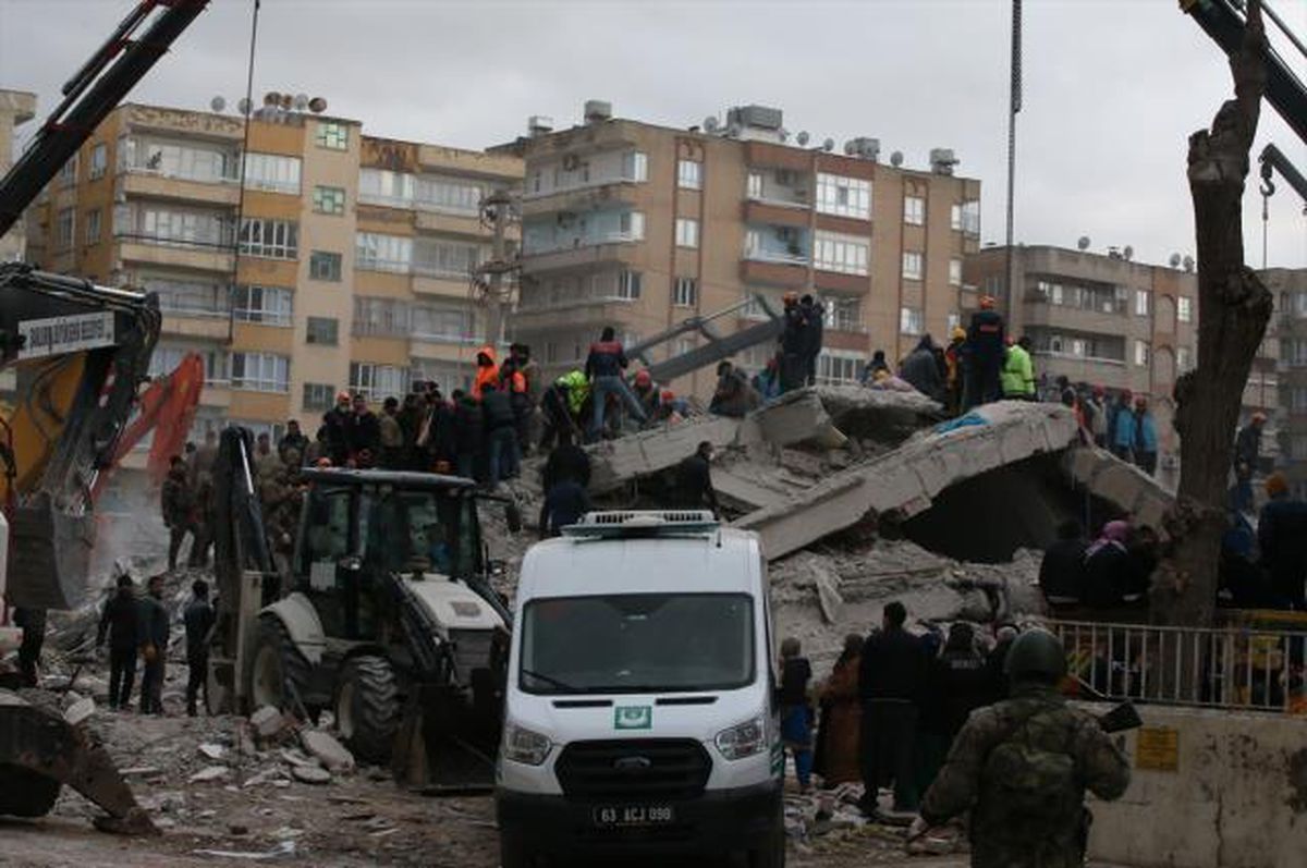 Depremde vefat ve yaralı sayısı kaçtır? 6-7 Şubat Kahramanmaraş depreminde ölü ve yaralı sayısı kaçtır? Maraş depremi kaç kişi vefat etti?