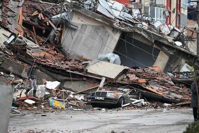 Hatay deprem görüntüleri! 7 Şubat Hatay deprem anı videosu ve yıkılan bina görüntüleri!
