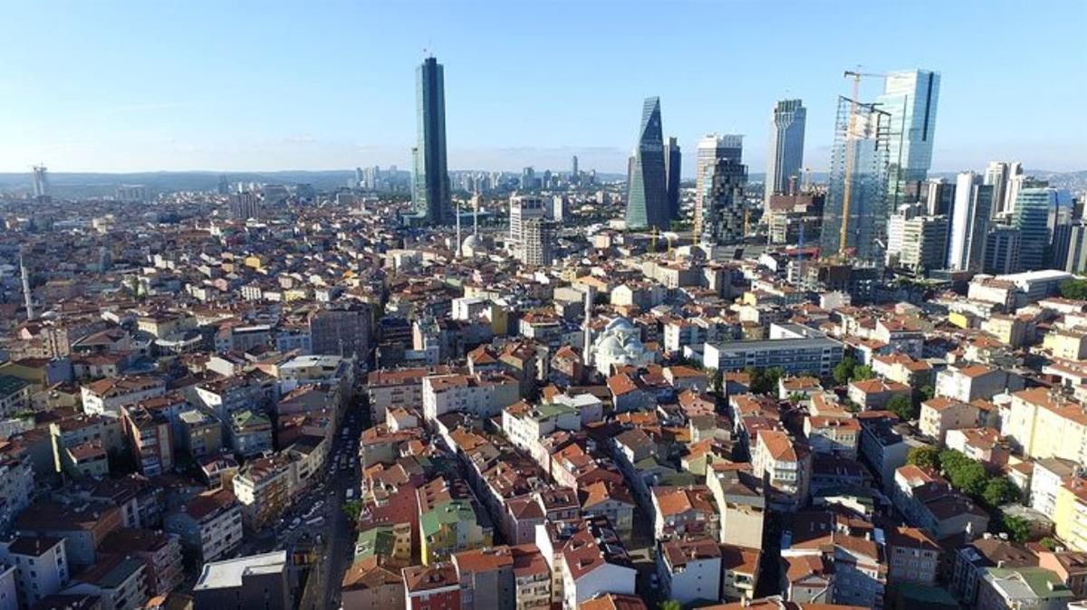 İstanbul'da toplam kaç bina var? İstanbul'da 2000 yılı öncesi ve sonrası yapılan toplam kaç bina bulunuyor?