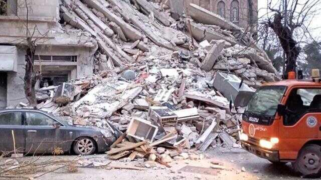 AFAD'dan 'Deprem olacak' iddilarına yalanlama: Önceden kestirilmesi günümüz teknolojik imkanlarıyla mümkün değildir AFAD'dan 'Deprem olacak' iddilarına yalanlama: Önceden kestirilmesi günümüz teknolojik imkanlarıyla mümkün değildir