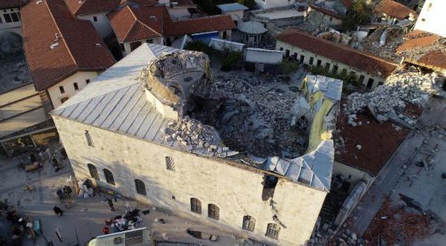 Antakya'daki 14 asırlık Habib-i Neccar Camisi depremde yıkıldı