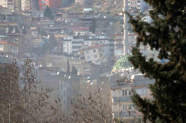 Depremin 5.'inci gününde Kahramanmaraş havadan görüntülendi Depremin 5.'inci gününde Kahramanmaraş havadan görüntülendi