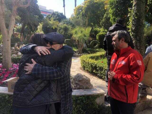 Sanatçı Orhan Aydın, enkaz altından çıkarılan kızının cenazesini kendi özel aracıyla Adana'ya götürdü