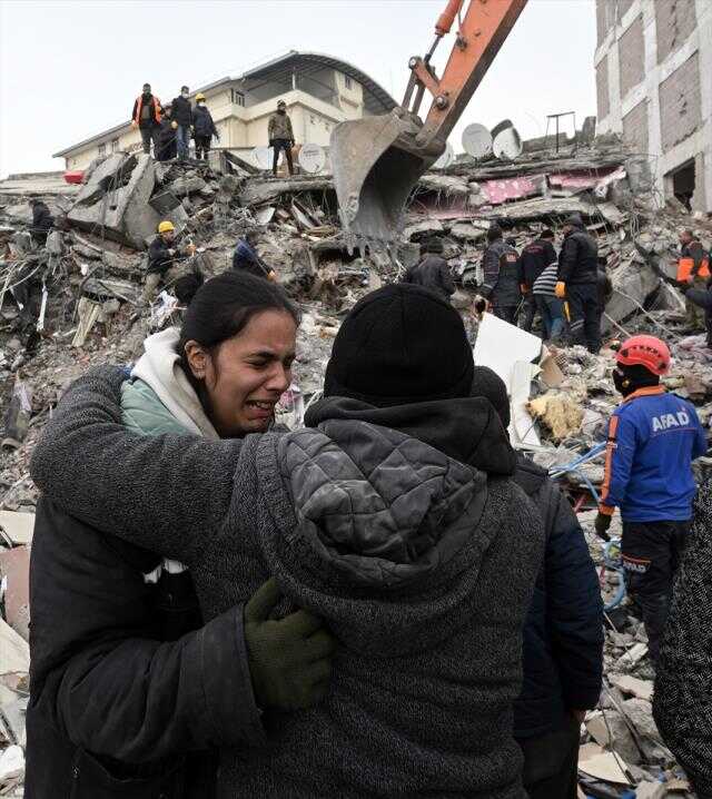 Son Dakika! Depremde hayatını kaybedenlerin sayısı 20 bin 665'e yükseldi