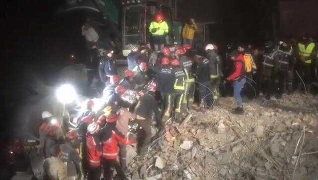 Depremde 160 saat geride kaldı! Mucize haberleri peş peşe geliyor