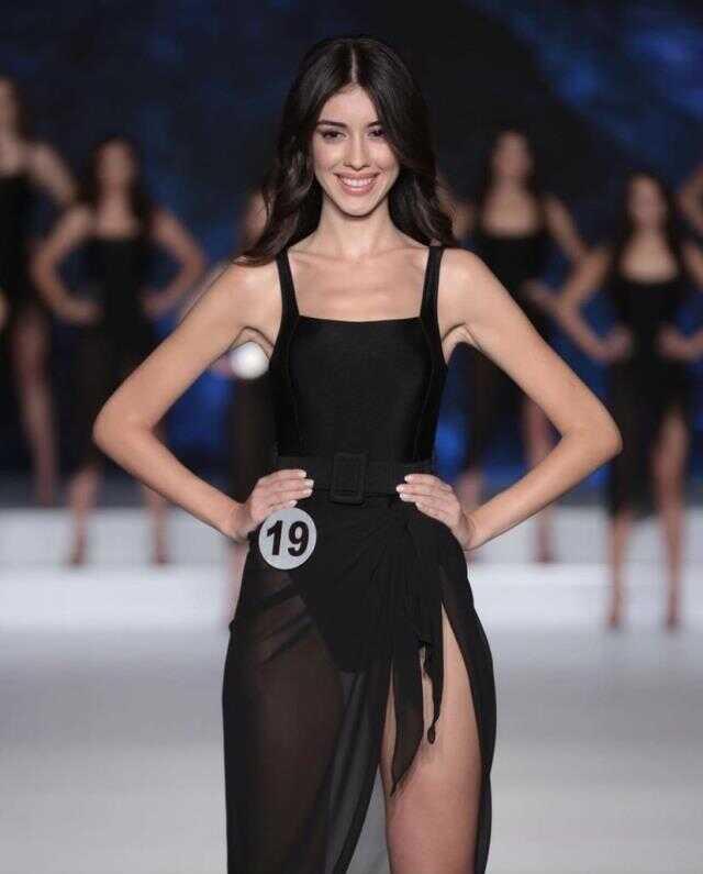 Nursena Say kimdir? Nursena Say İnstagram hesabı! Nursena Say kaç yaşında, nereli?