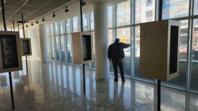 Türkiye bu binayı konuşuyor! 10 ili yerle bir eden depremde tek bir camı bile kırılmadı Türkiye bu binayı konuşuyor! 10 ili yerle bir eden depremde tek bir camı bile kırılmadı