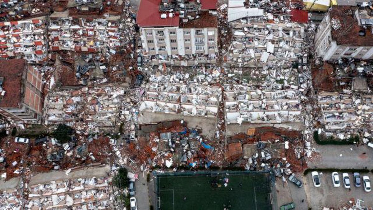 Deprem sonrası evlere girenler için kritik uyarı!