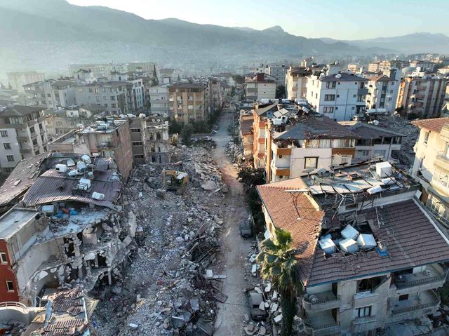 9. günün ardından Hatay'daki yıkım dron kamerasıyla ortaya çıktı