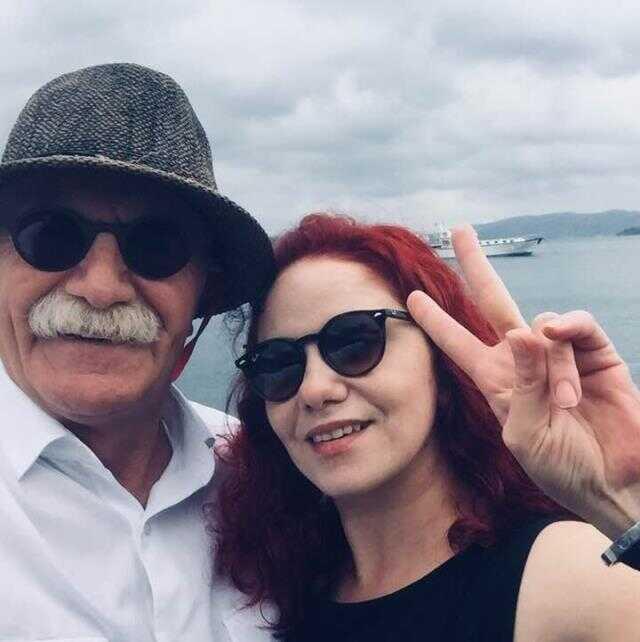 Kızını depremde kaybeden Orhan Aydın'dan yürek yakan paylaşım: Kalbimde cam kırıkları var Kızını depremde kaybeden Orhan Aydın'dan yürek yakan paylaşım: Kalbimde cam kırıkları var