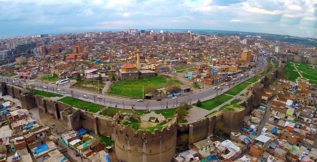Sur nerede? Sur ilçesinin nüfusu, yüzölçümü ne kadar? Sur ilçesi hangi ile bağlı?