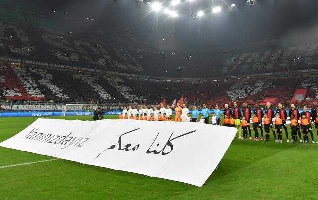 Şampiyonlar Ligi'nde ilk maçlar oynandı! Yıldızlar topluluğu PSG, evinde kaybetti