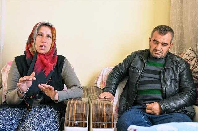 Enkaz altında video çekerek helallik isteyen Fatma Kurt: 'Beni üzen, yıpratan kendi borcum değildi' Enkaz altında video çekerek helallik isteyen Fatma Kurt: 'Beni üzen, yıpratan kendi borcum değildi'