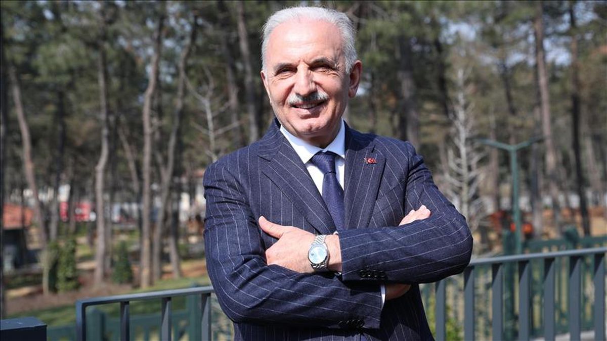 Ümraniye Belediye Başkanı kim, hangi partiden? Ümraniye Belediyesi hangi parti?