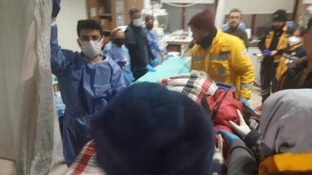 Ailesi mezarını kazmış bekliyordu! 11. günde enkazdan çıkarılan Neslihan, büyük bir tesadüf eseri yıkıntıda fark edilmiş Ailesi mezarını kazmış bekliyordu! 11. günde enkazdan çıkarılan Neslihan, büyük bir tesadüf eseri yıkıntıda fark edilmiş