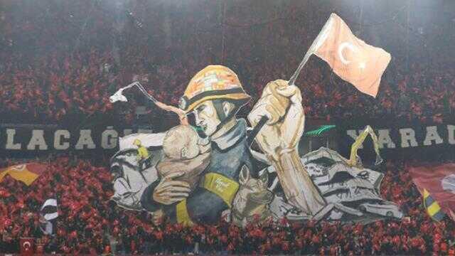 Dünya bu koreografiyi konuşuyor! Trabzonspor'un Proteo'lu koreografisi göz yaşarttı Dünya bu koreografiyi konuşuyor! Trabzonspor'un Proteo'lu koreografisi göz yaşarttı