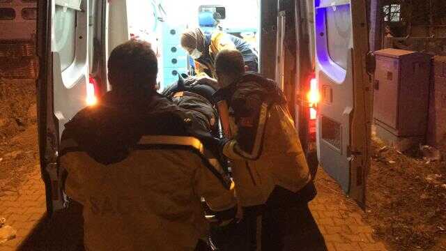 Yüksekten düşen alkollü şahıs ekipten özür diledi