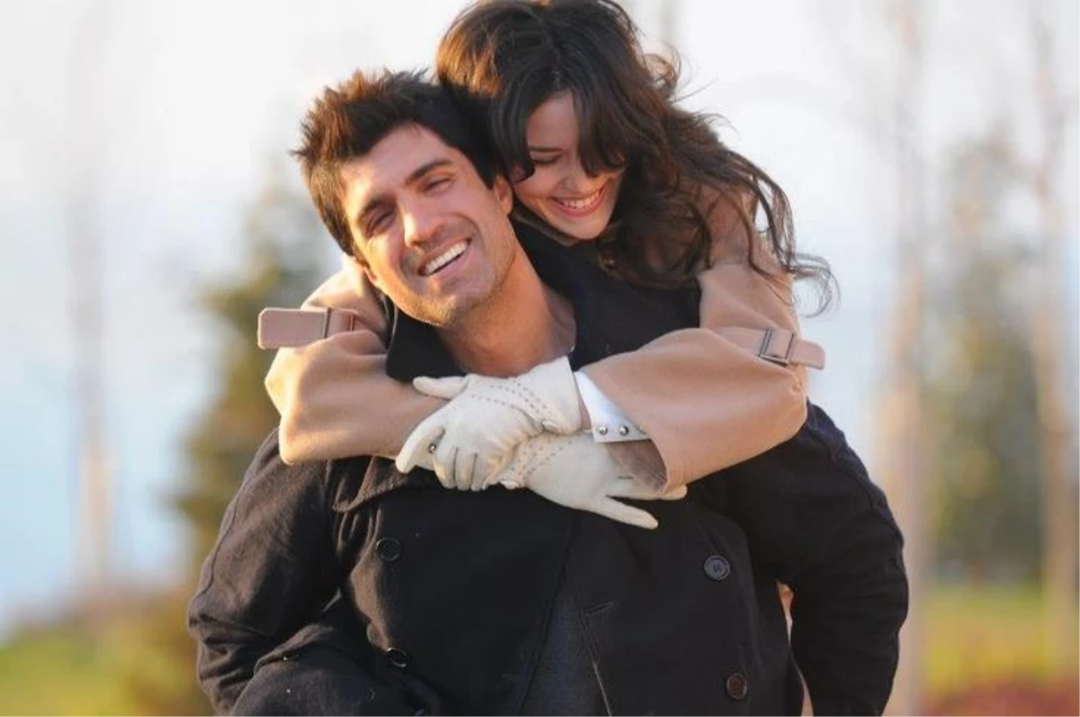 Evim Sensin DVD 2012 You Are Home / Directed by Özcan Deniz / Starring: Özcan Deniz, Fahriye ...