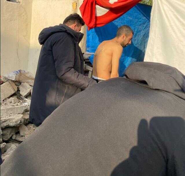 HATAY'DA SAHTE DOKTOR YARALILARA MÜDAHALE ETTİ İDDİASI