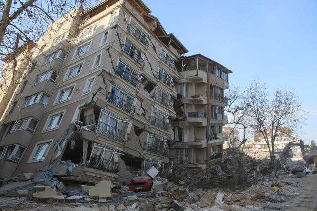 Son Dakika: Depremde hayatını kaybedenlerin sayısı 40 bin 642'ye yükseldi