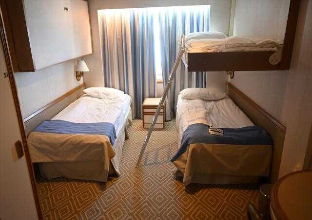 İskenderun'daki depremzedeler 164 metrelik 'yüzen otel'de ağırlanıyor