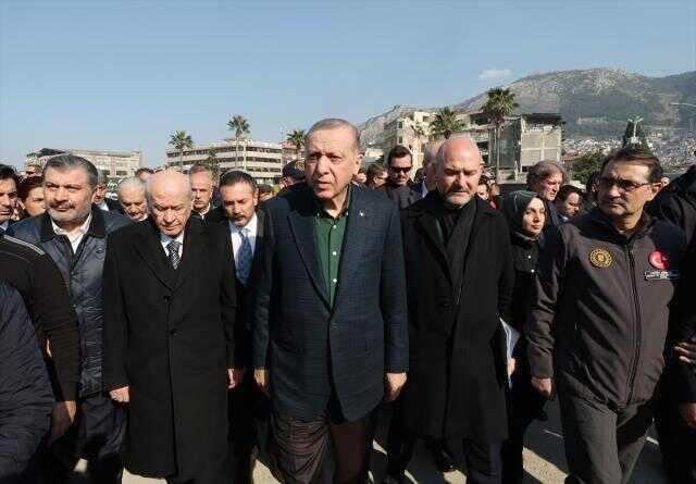 Cumhurbaşkanı Erdoğan ve MHP lideri Bahçeli deprem bölgesinde
