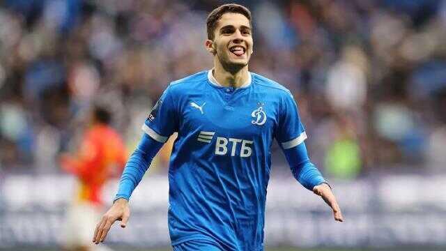 Dört gözle beklenen Zakharyan'dan Galatasaray taraftarını üzen haber: Böyle bir seçenek yok Dört gözle beklenen Zakharyan'dan Galatasaray taraftarını üzen haber: Böyle bir seçenek yok