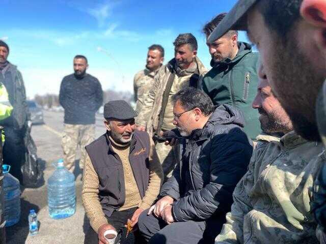 Elbistan Koordinasyon Valisi Gökmen Çiçek: Elbistan'da başlatılan enkaz kaldırma çalışmaları sürüyor Elbistan Koordinasyon Valisi Gökmen Çiçek: Elbistan'da başlatılan enkaz kaldırma çalışmaları sürüyor