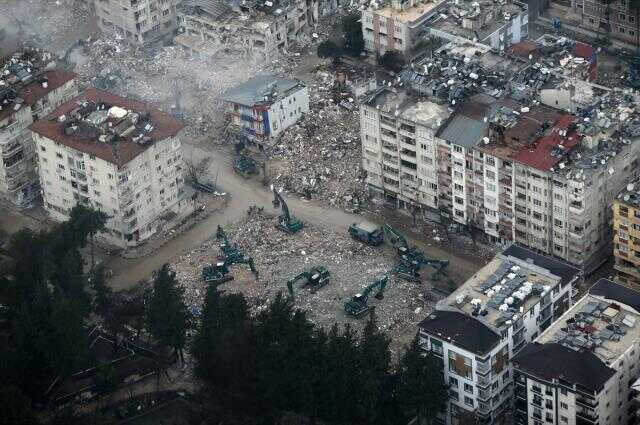 Hatay'da depremin yol açtığı yıkım havadan görüntülendi