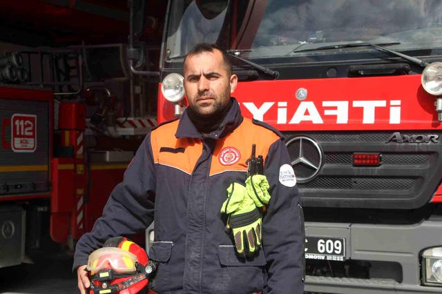 Batmanlı itfaiye eri duş aldığı KYK yurdunda şampuanın ücretini bıraktı