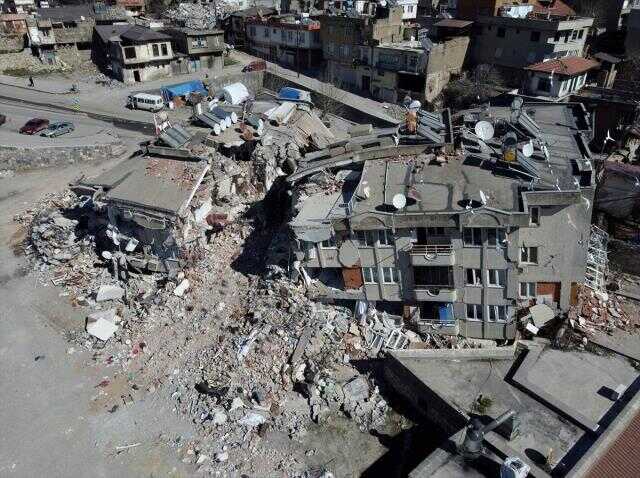 Depremler Tarihi Maraş Çarşısı'na da zarar verdi