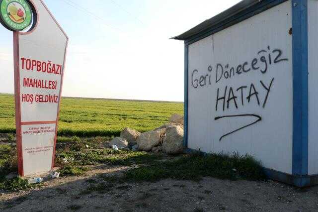 Hatay'da duvarlara yazılan yazılarda umut var