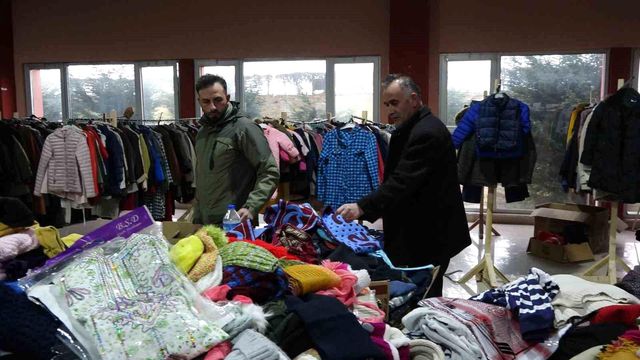 İçi altın dolu ayakkabıyı yanlışlıkla deprem bölgesine gönderdiler