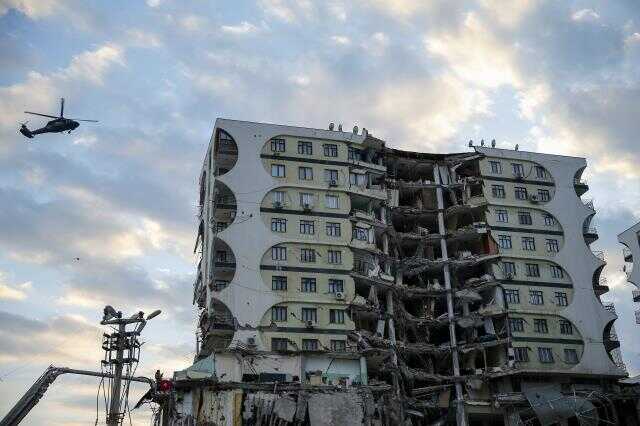 Diyarbakır'da 'delillerin toplanması' için hasarlı yapıların yıkım işlemlerinin durdurulmasına karar verildi