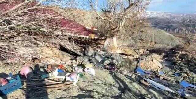 Deprem bölgesi Malatya'da, heyelan bir mezrayı yuttu