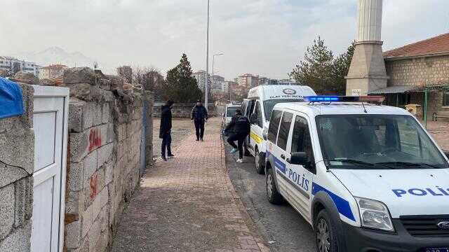 3 yaşındaki bebek beşiğinde ölü bulundu