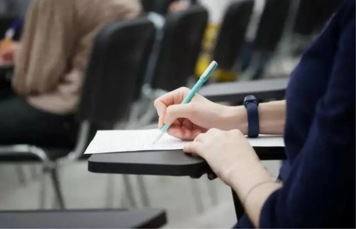 AÖF sınavları ne zaman, online mı yapılacak? Anadolu Üniversitesi 2022-2023 sınav takvimi!