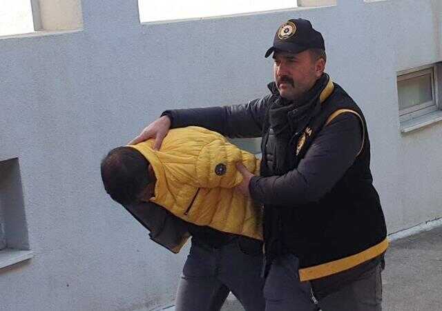 Depremzedeyi çaldığı konteyneri satarak dolandırdı: Evimin yakınında başı boş duruyordu