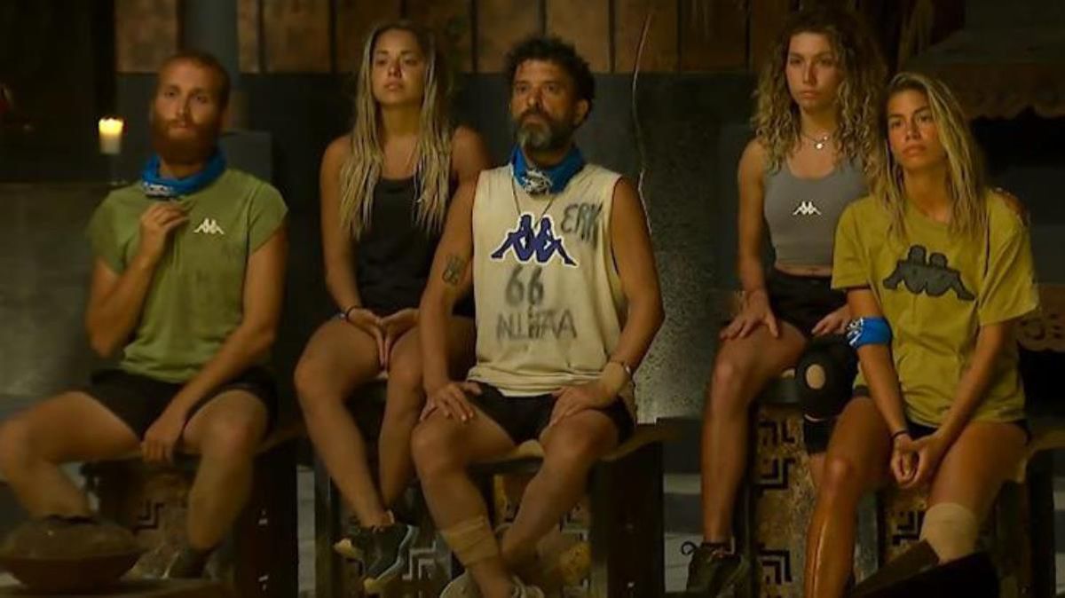 Dün akşam Survivor'da hangi takım kazandı? Dün akşam ödül oyununu hangi takım kazandı?