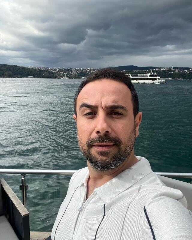 Yasak Elma dizisinin Sedai'si Bahtiyar Memili, oyuncu Necip Memili'nin kardeşi çıktı Yasak Elma dizisinin Sedai'si Bahtiyar Memili, oyuncu Necip Memili'nin kardeşi çıktı