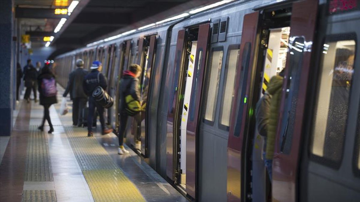 Ankara metro seferler neden durdu, ne zaman düzelecek? SON DAKİKA! Ankara metro intihar olayı ne?