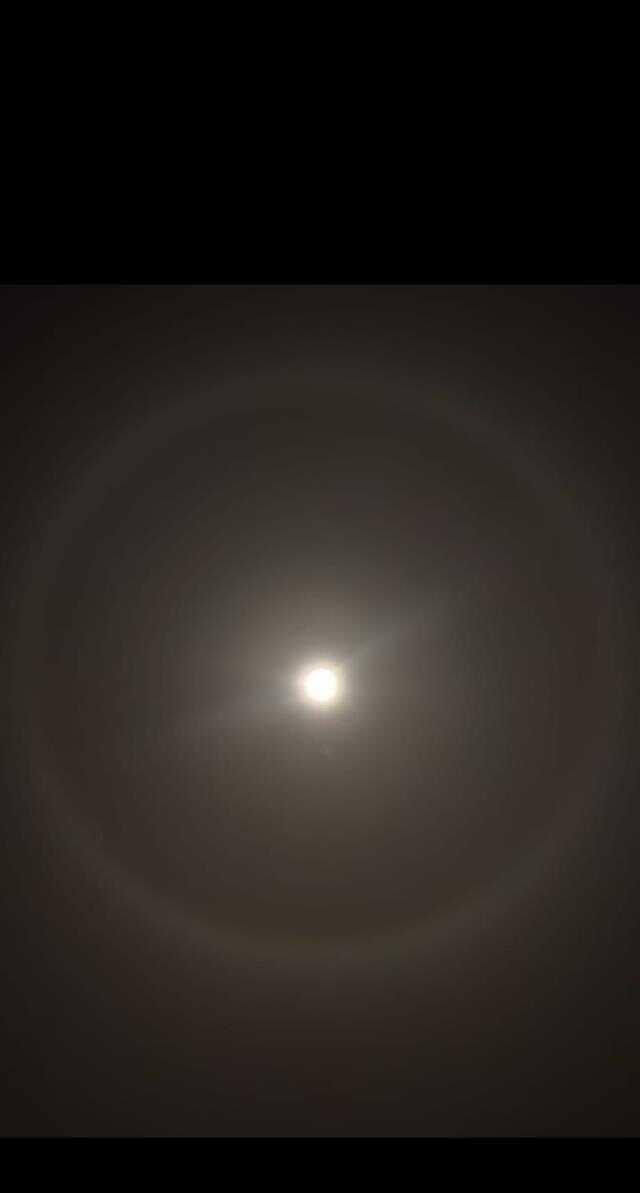 Ay halesi nedir? Ayın etrafındaki çember nedir? Ayın etrafında neden çember oluşur?